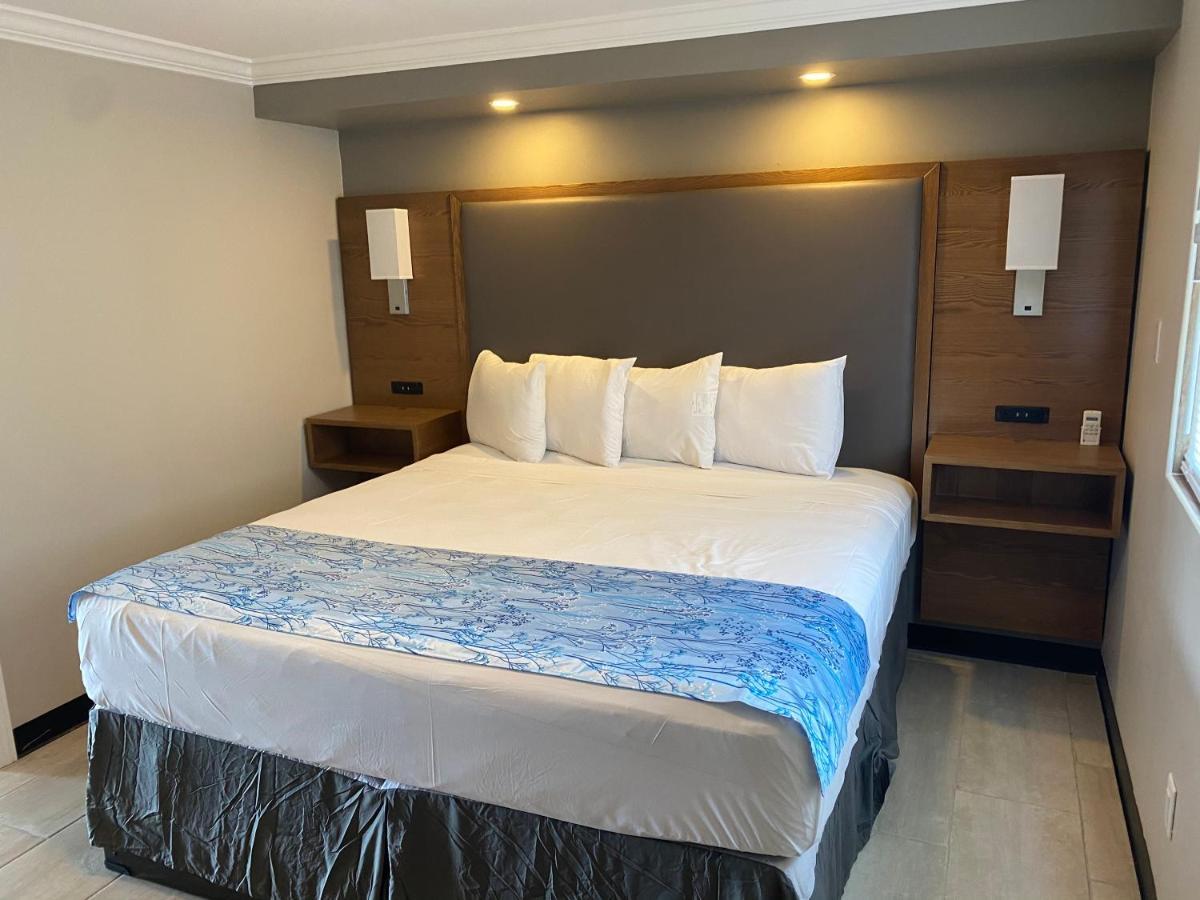 וויילדווד Coastal Sands Inn מראה חיצוני תמונה